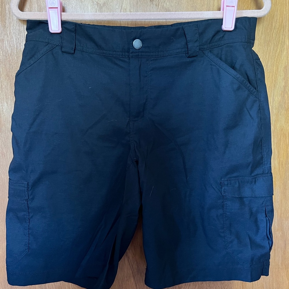 Duluth Trading Co Black Cargo Shorts Dry-on-the-fly original snap